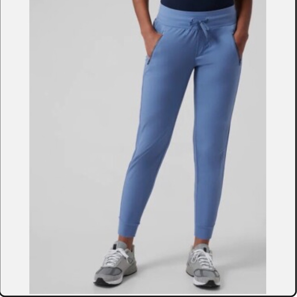 Athleta Trekkie North Jogger Pants